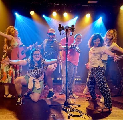 [PSYCHOTHÉRAPIE & MUSICOTHÉRAPIE] Une nouvelle chanson créée par les jeunes de l’IME de Pessac Alouette !