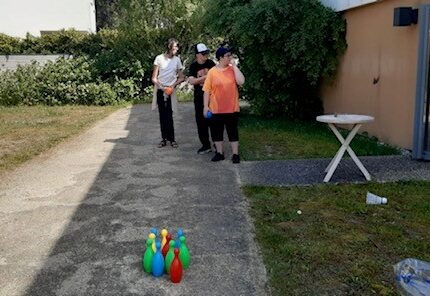 Des parents bénévoles engagés pour enrichir le quotidien des résidents du Foyer Martignas-sur-Jalle